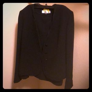Tahari Skirt Suit